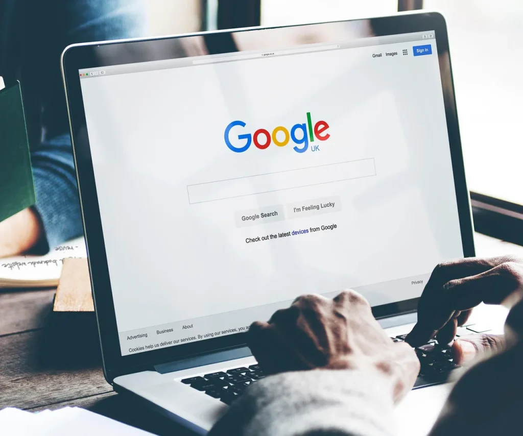 Zadejte toto slovo do vyhledávače Google a dozvíte se pravdu o svém internetu. Polovina Čechů tuto funkci nezná a platí zbytečně víc
